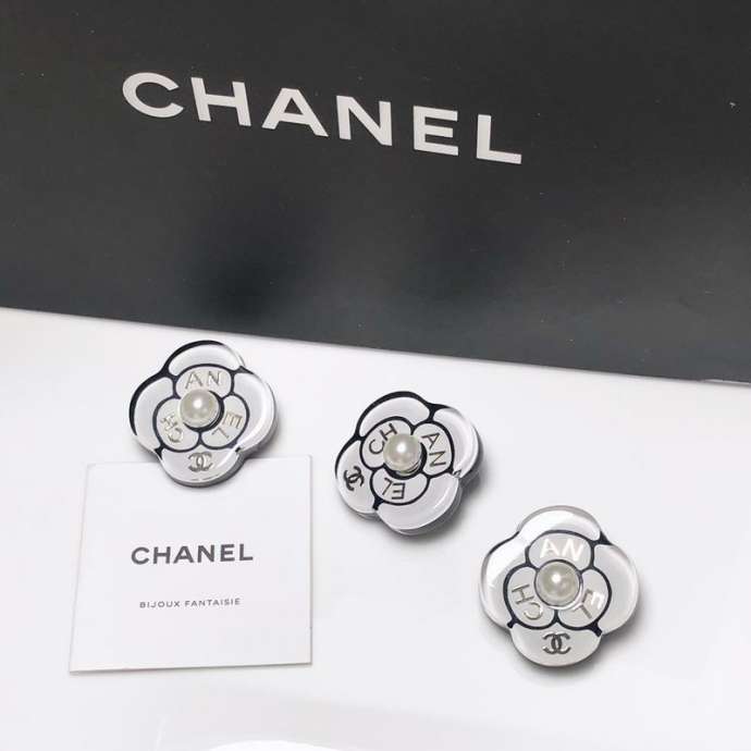 Picture of Chanel Brooch _SKUChanelbrooch06cly1612946